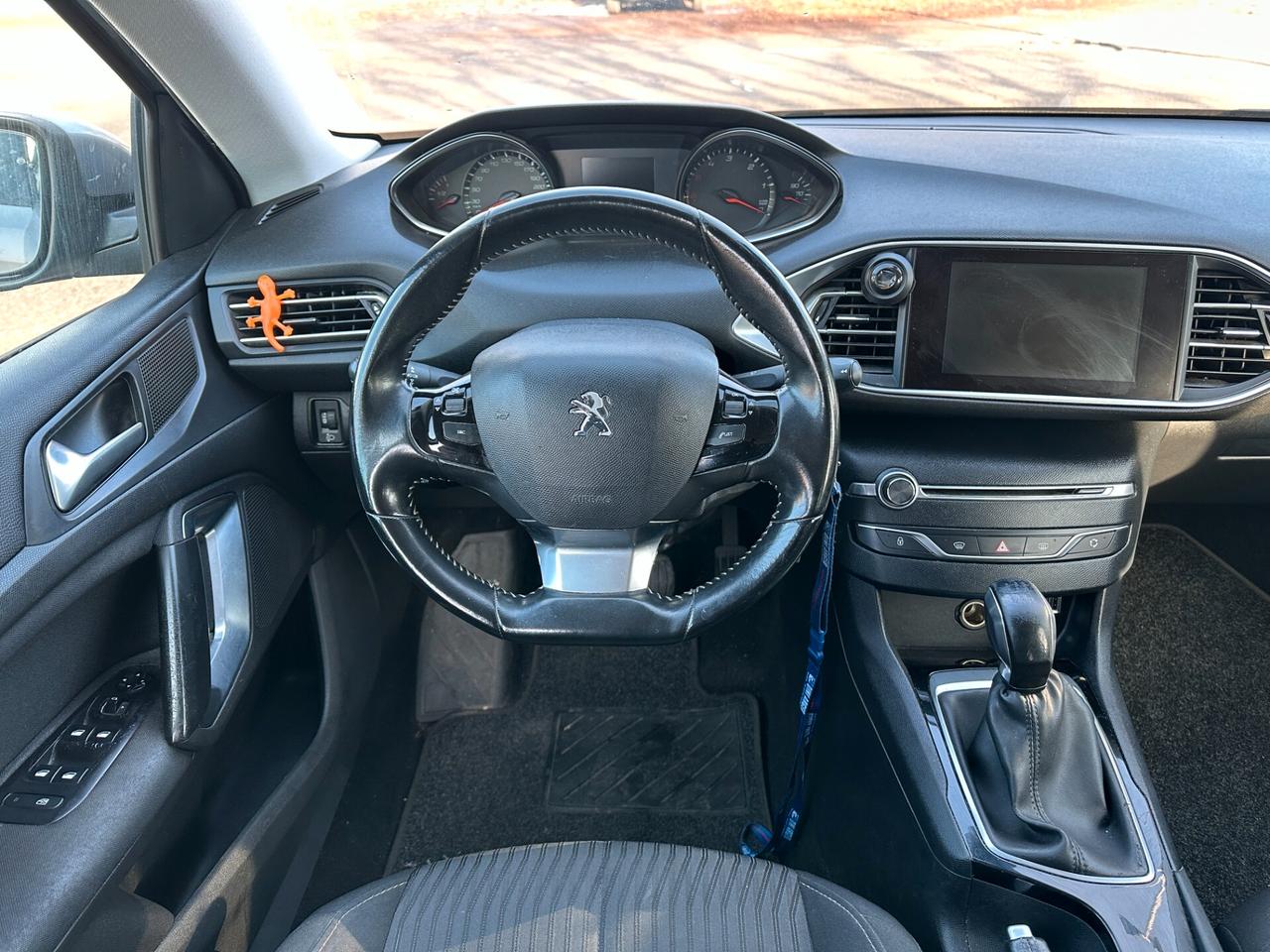 Peugeot 308 BlueHDi 100 S&S SW Business