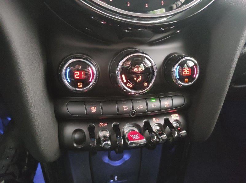 MINI Mini 5 porte (F55) - Mini 1.5 Cooper Classic 5 porte