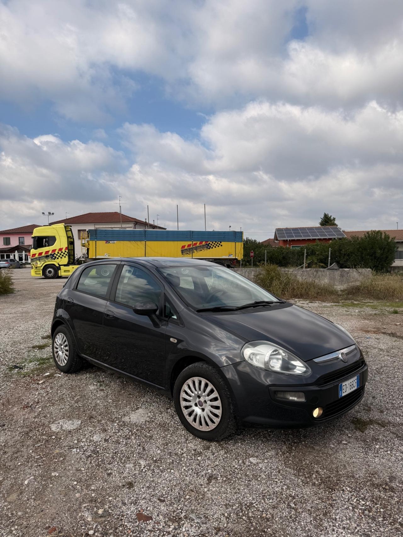 Fiat Punto Evo 1.3 Mjt 75 CV Neopatentati