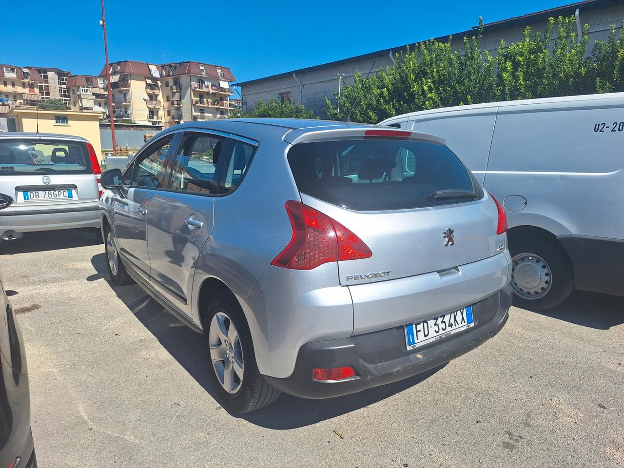 Peugeot 3008 1.6 HDi 110CV cambio robotizzato Premium