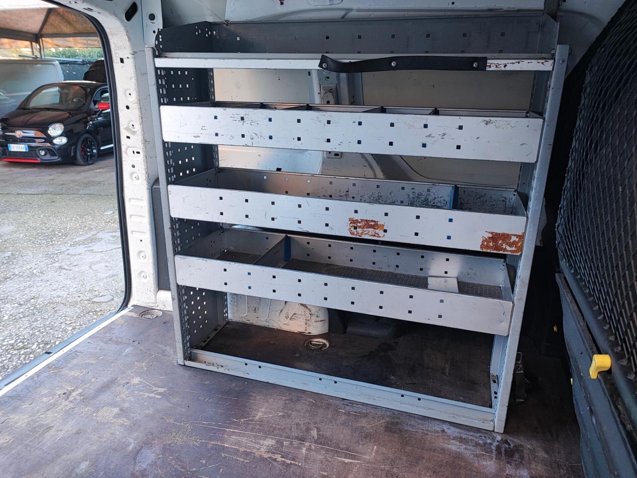 Peugeot Partner 3 Posti Euro 6 IVA COMPRESA