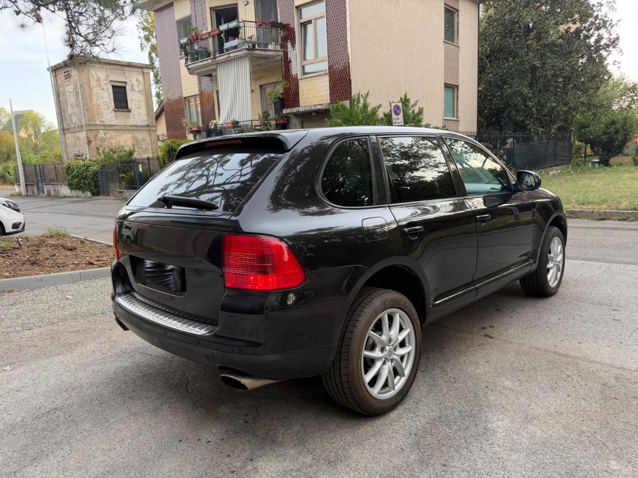 Porsche Cayenne 4.5 cat S