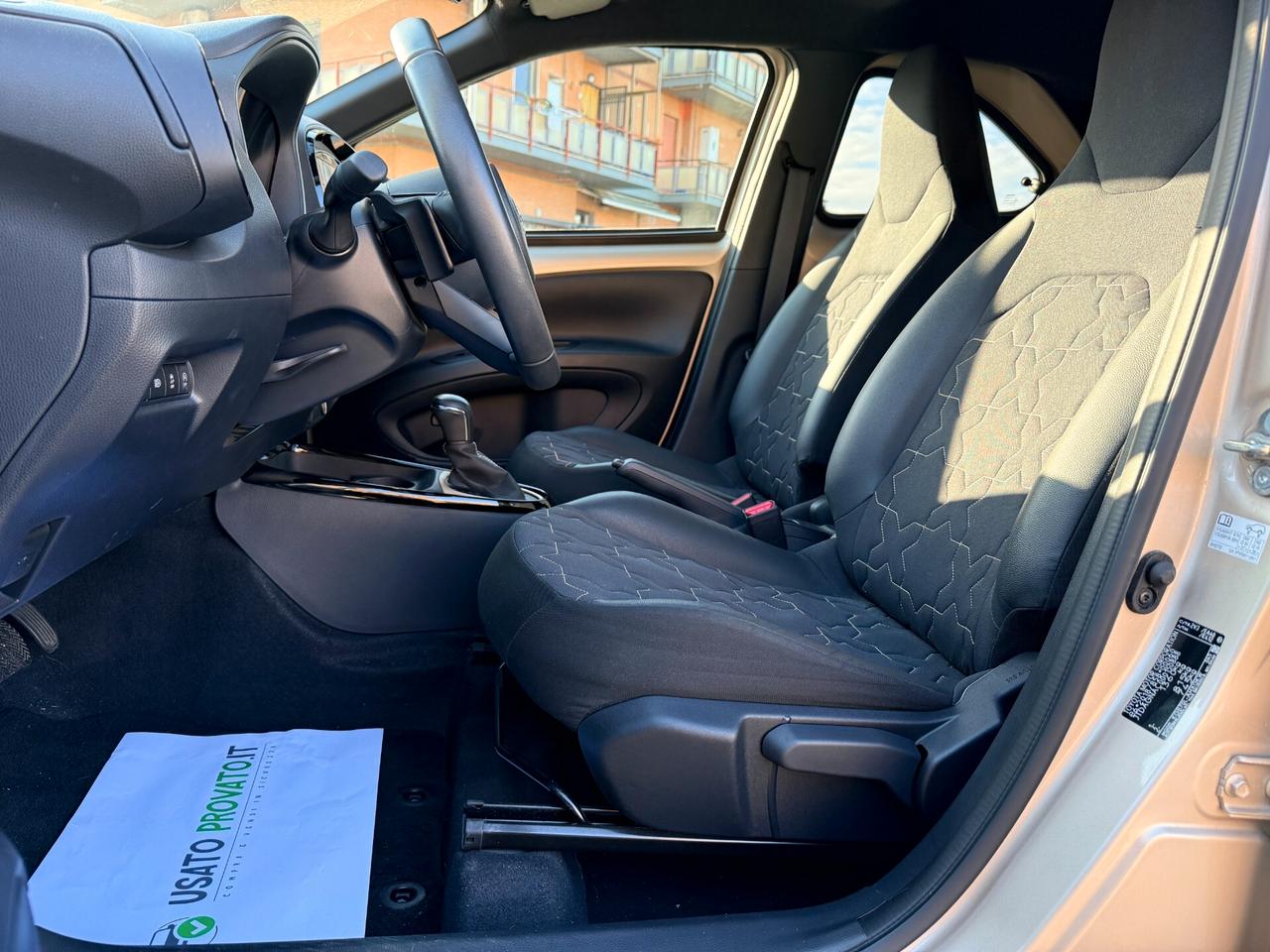 Toyota Aygo X 1.0 72cv Lounge AUTOMATICA