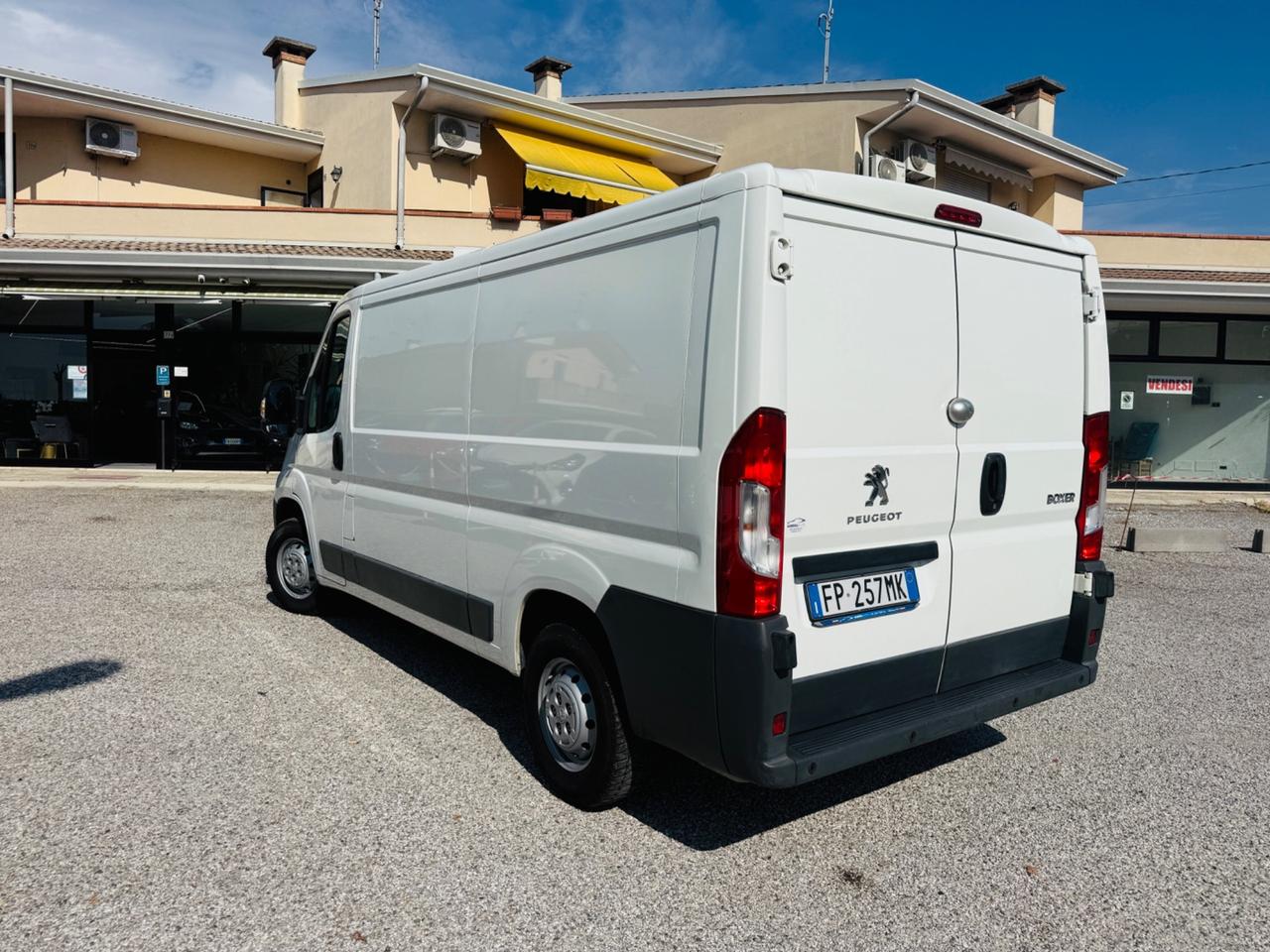 Peugeot