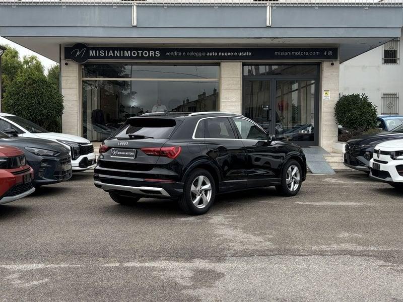 Audi Q3 Q3 35 TDI S tronic Business Advanced