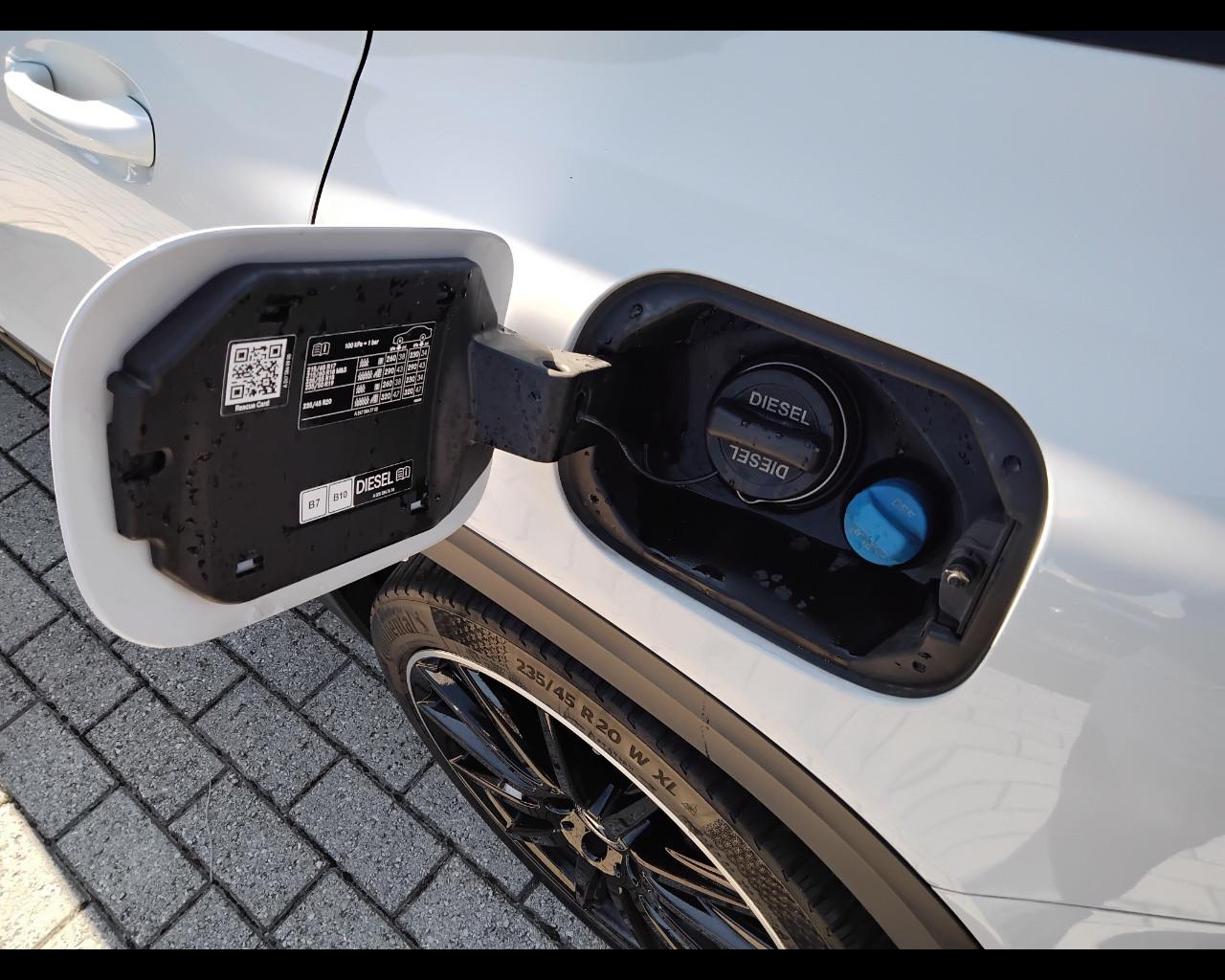 Mercedes-Benz GLB - X247 2019 - GLB 200 d Premium auto