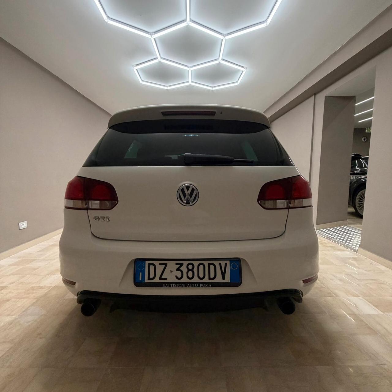 Volkswagen Golf GTI 2.0 TSI 5p.