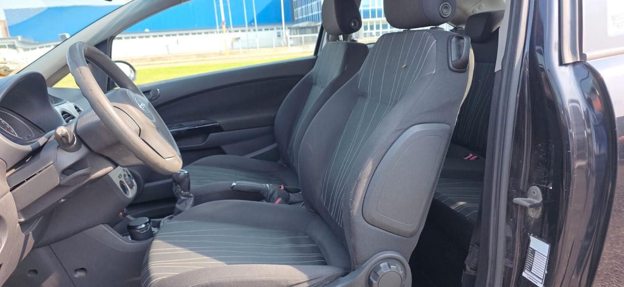 Opel Corsa 1.3 CDTI 75CV ecoFLEX 3 porte Sport neop