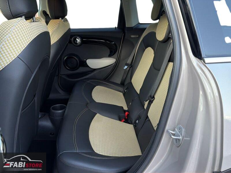 MINI Mini 5 porte 1.5 Cooper 136 Cv 5 porte Yours Autom. - LED, Navi, Keyless ecc