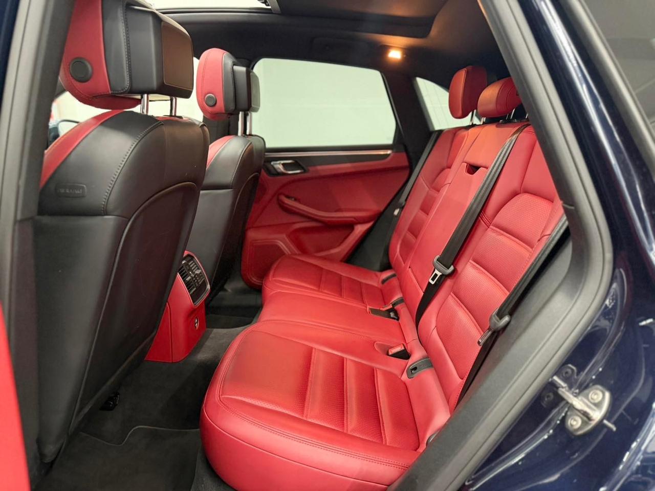 Porsche Macan 2.0 245cv PKD 2019