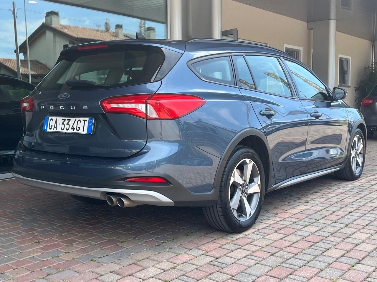 Ford Focus SW 1.5 ecoblue ST-Line 2020 !!