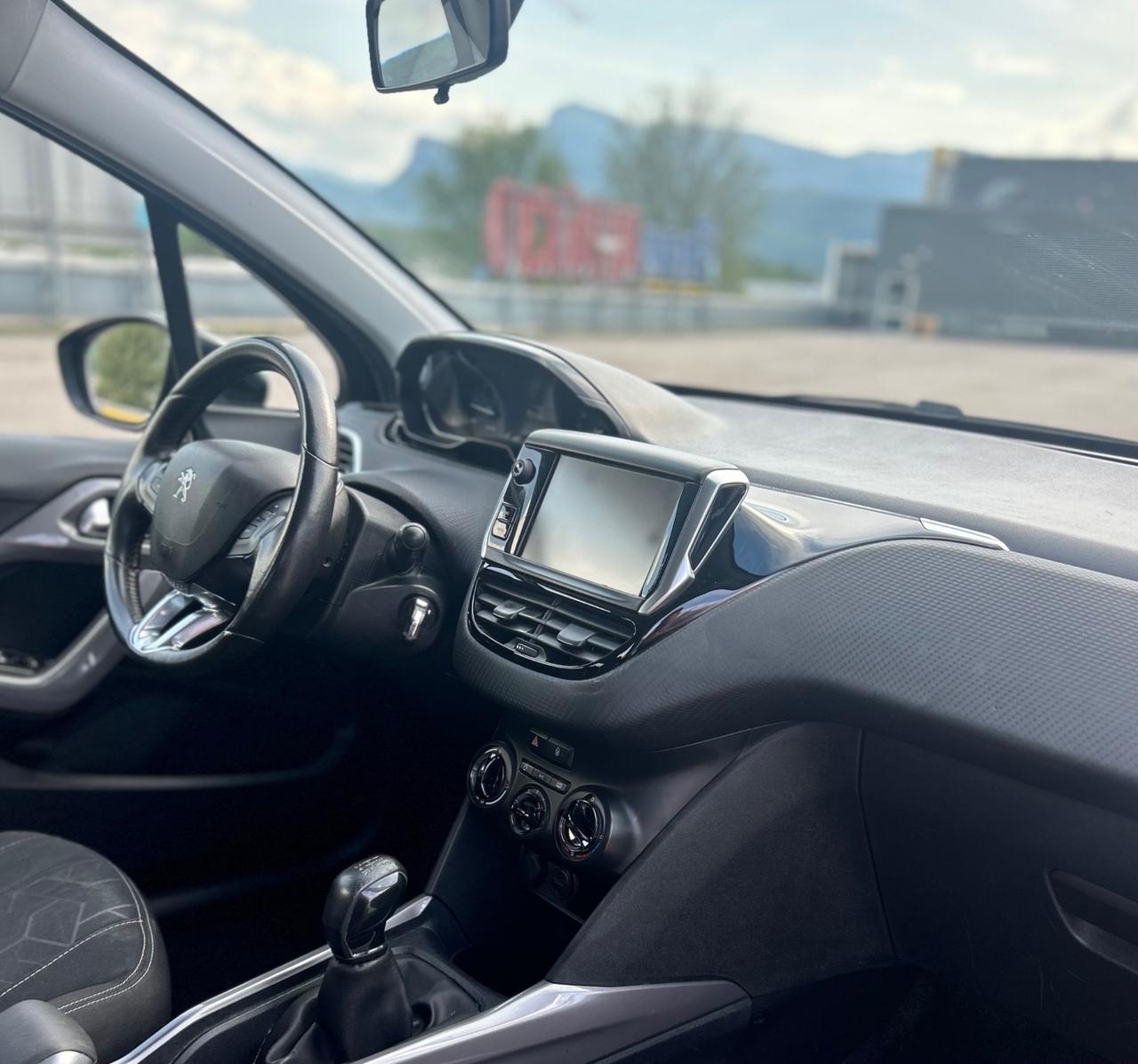 Peugeot 2008 BlueHDi 75 Active Neopatentati 2016