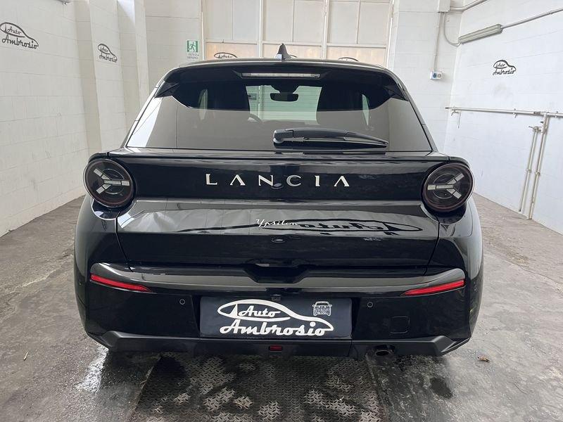 Lancia Ypsilon Ypsilon Hybrid e-DCT LX TUA DA 219,00 AL MESE