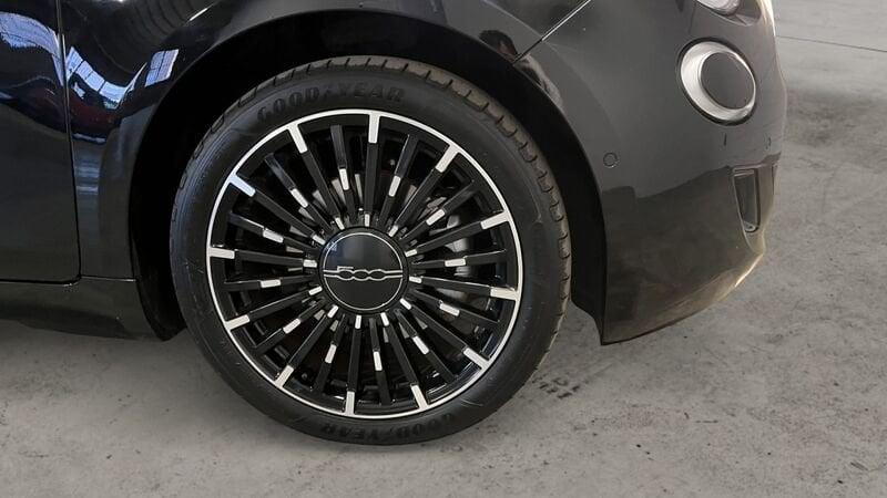 FIAT 500 Electric Elettrica Icon 3+1 95cv