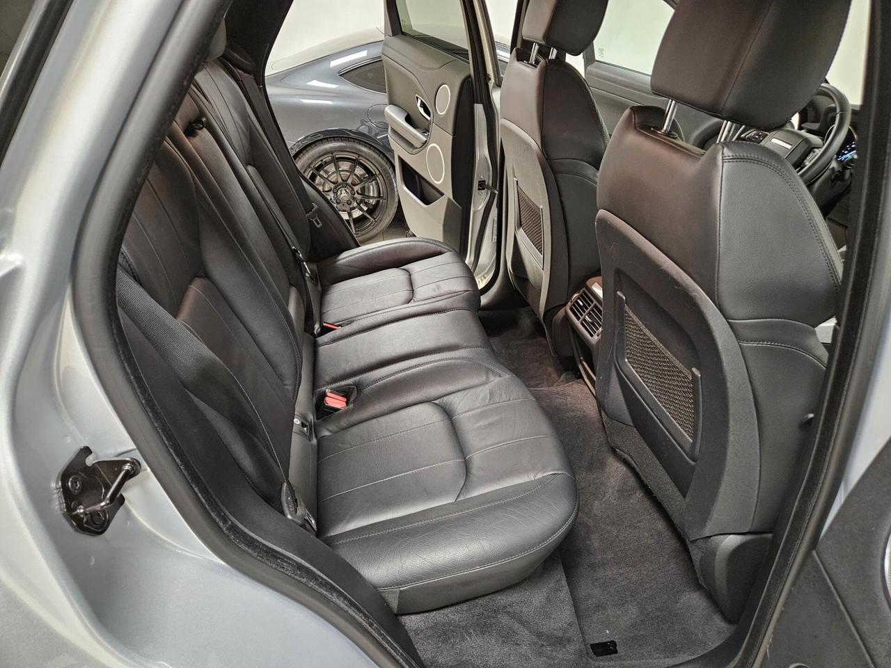 Land Rover Range Evoque 2.0 TD4 150 CV 5p. SE Dynamic