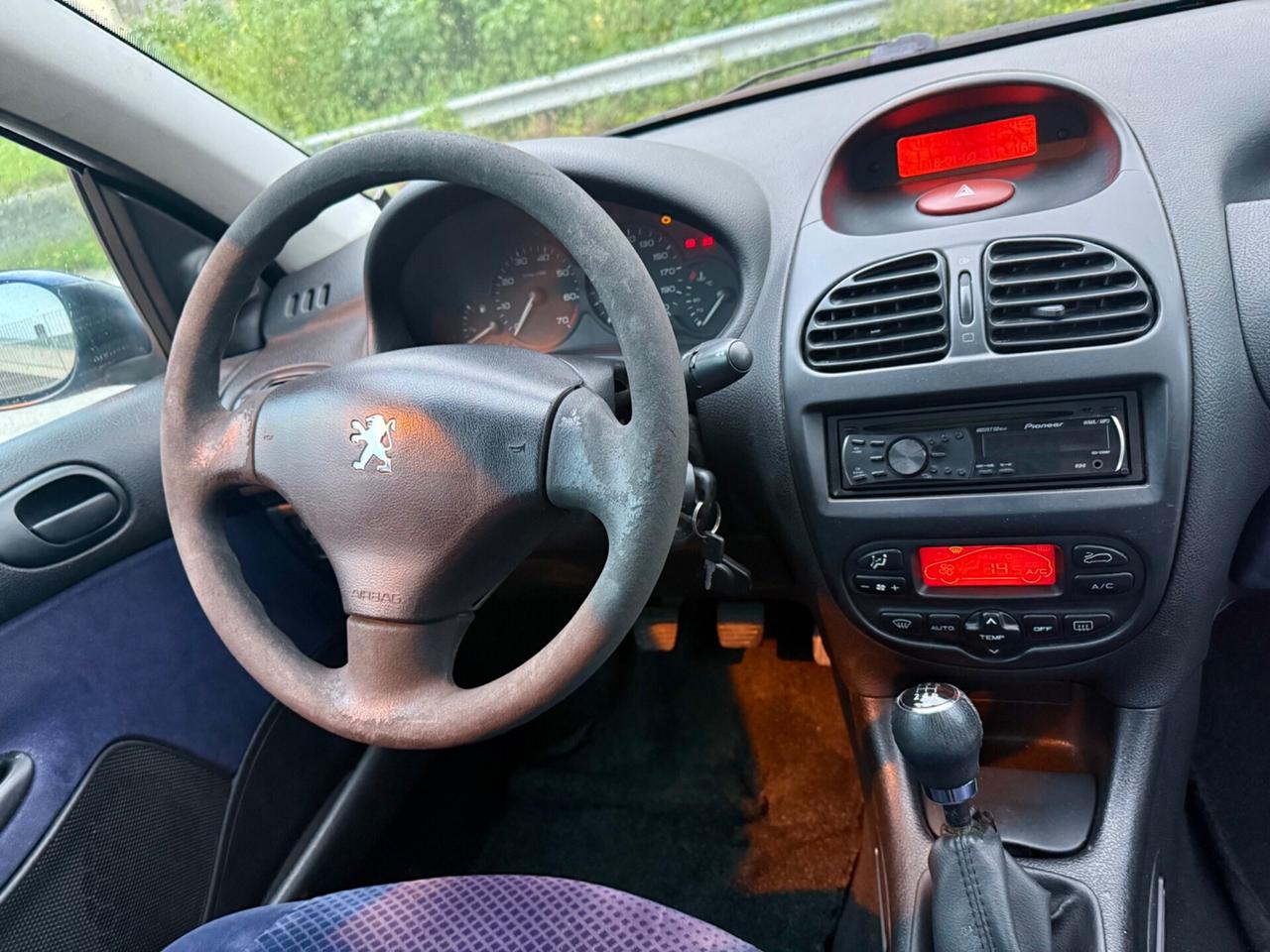 PEUGEOT 206 1.4 16V 5 PORTE