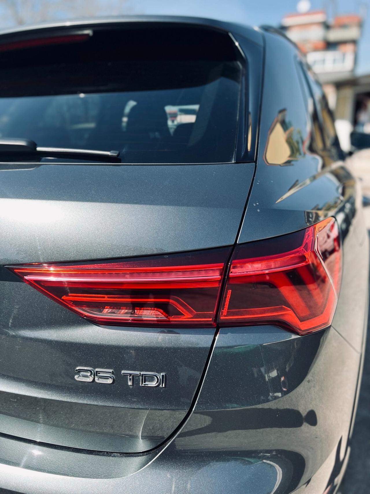 Audi Q3 35 TDI S tronic line edition