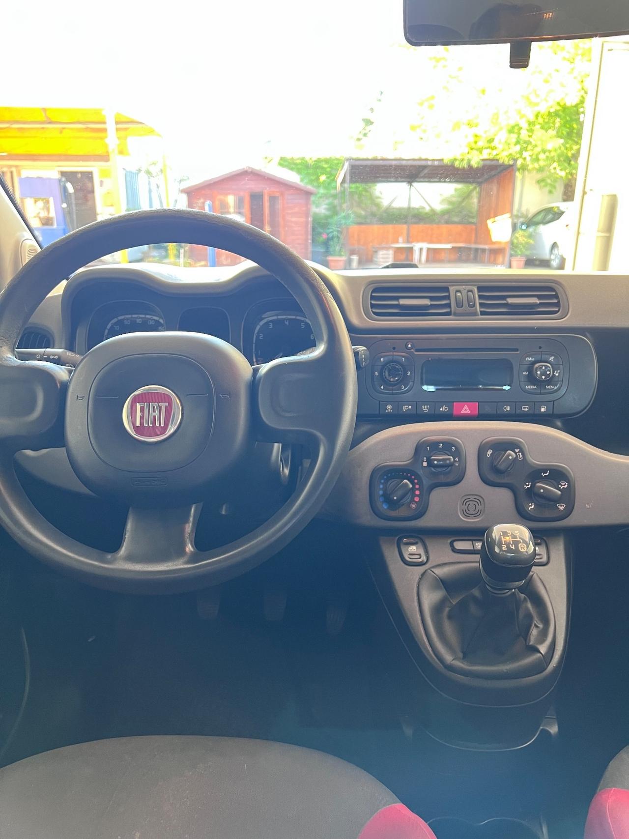 Fiat Panda / 2015/ METANO/ Neopatentati