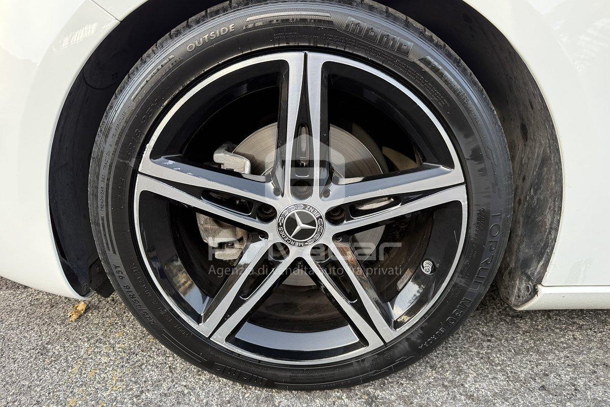 MERCEDES A 180 d Automatic Premium