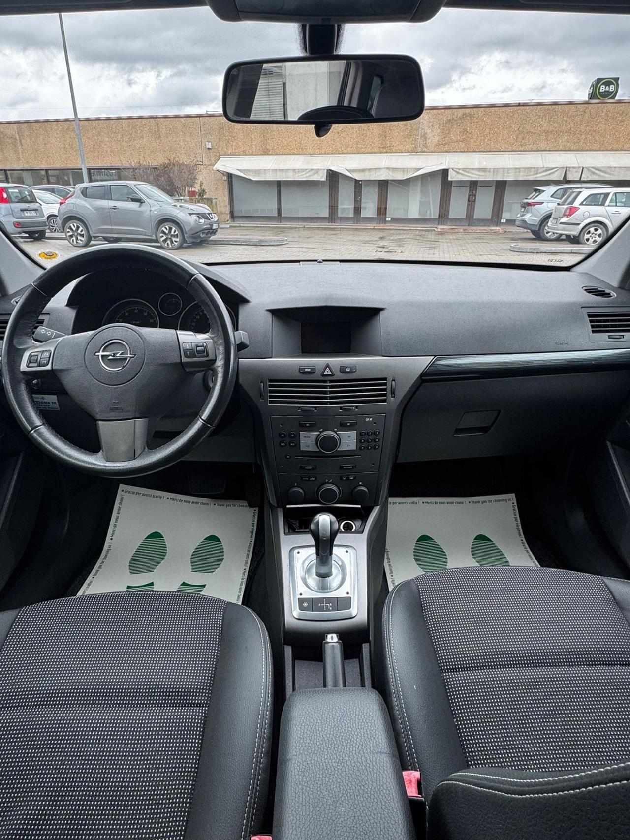 Opel Astra 1.6 16V Twinport Station Wagon Cosmo