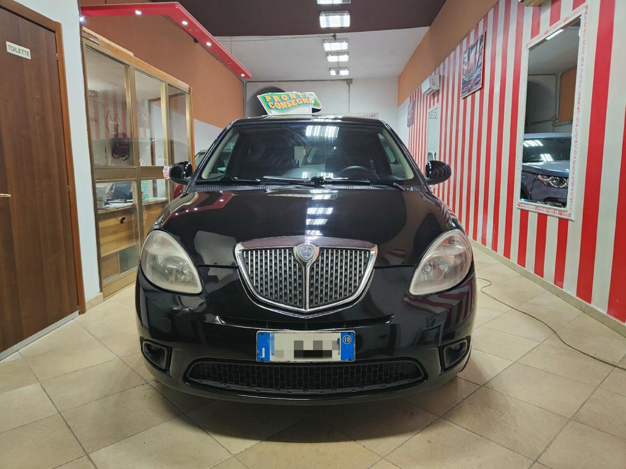 Lancia Ypsilon 1.4 Oro Ecochic GPL