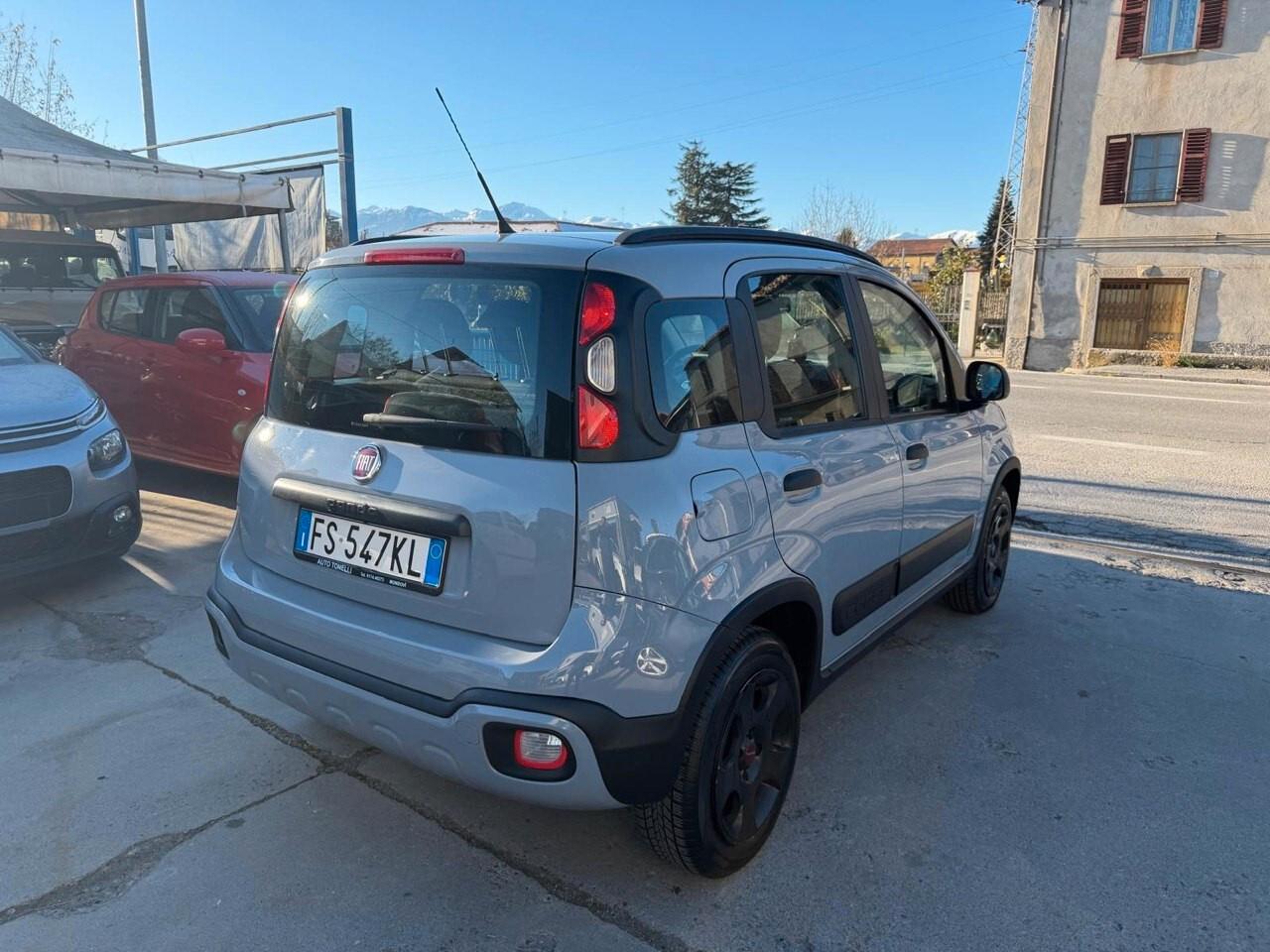 Fiat Panda 1.2 69 CV 5 porte