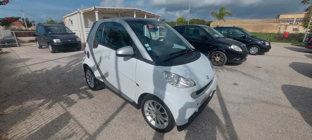 Smart ForTwo 1000 52 kW coupé passion