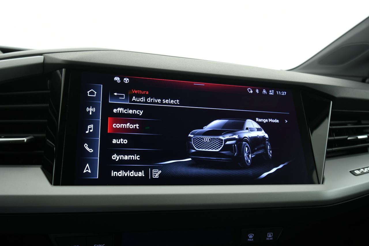 AUDI Q4 Sportback e-tron 40 CAMERA+ACC+APP CONNECT