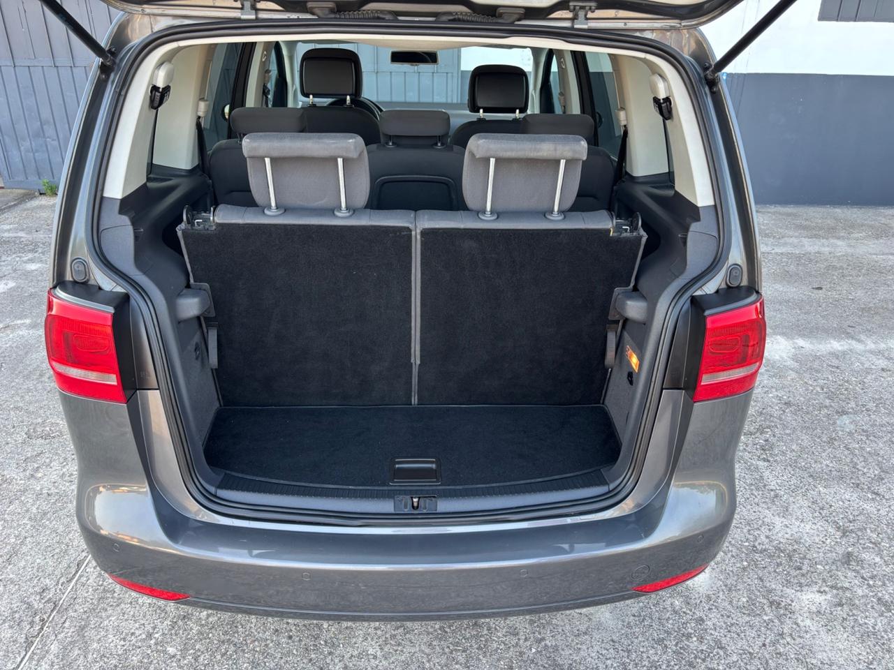 Volkswagen Touran 1.6 TDI. 7 posti Garanzia 12mesi