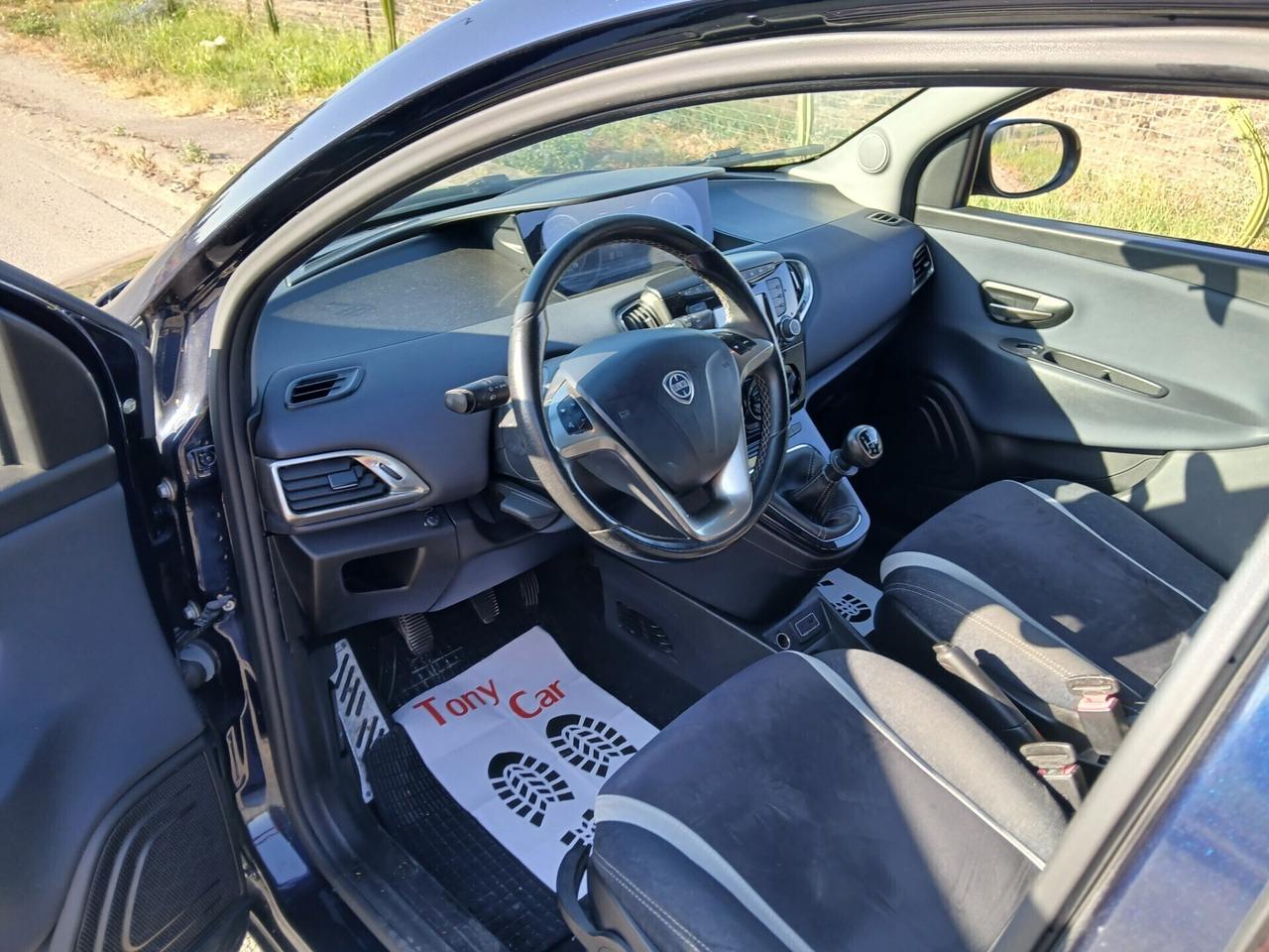 Lancia Ypsilon 1.2 69 CV 5 porte GPL Ecochic Mya