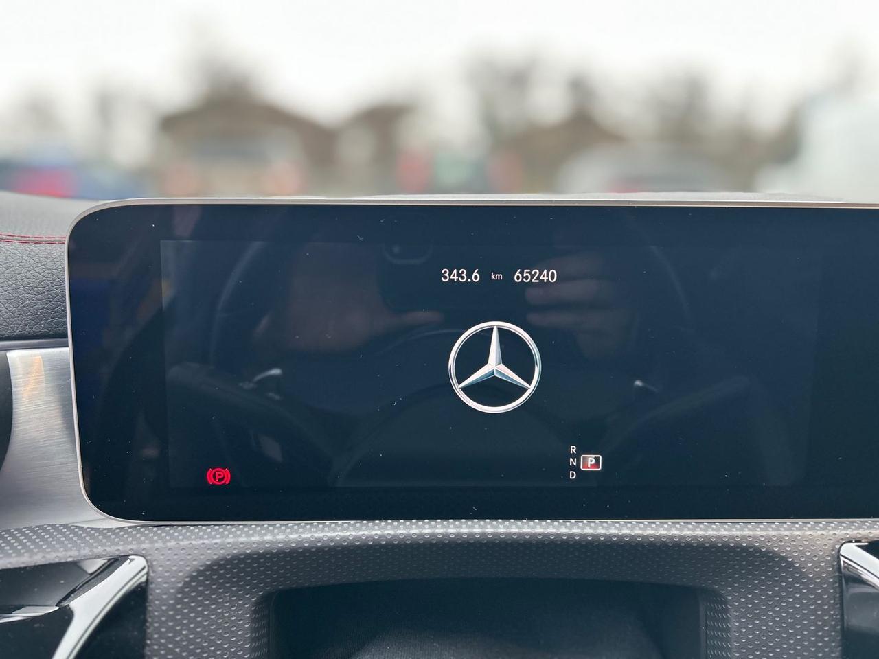 Mercedes-Benz CLA 200 Premium CLA 200 #8756