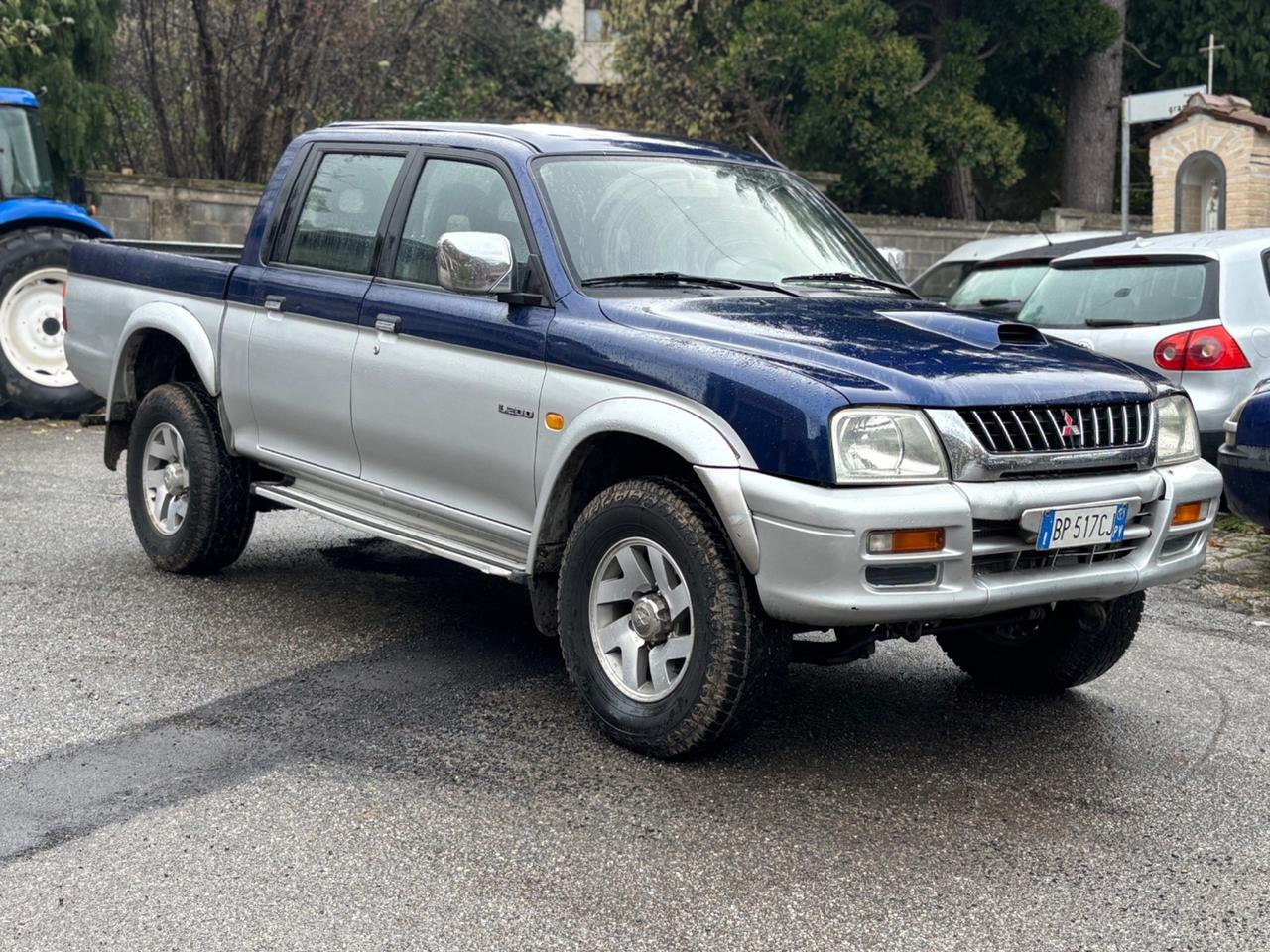 Mitsubishi L200 2.5 TDI 4WD Club Cab Pup. GLS Targ.