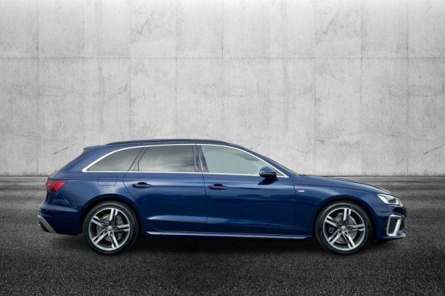 AUDI A4 Avant 35 TFSI S tronic S line edition