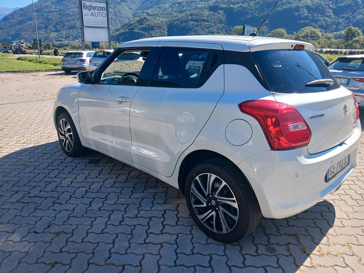 Suzuki Swift 1.2 Hybrid 4WD AllGrip Top