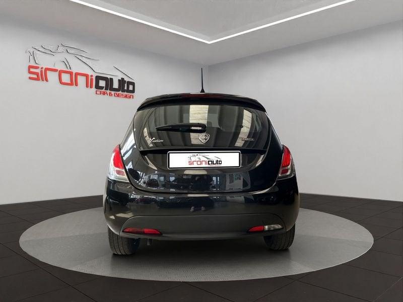 Lancia Ypsilon Ypsilon 1.0 firefly hybrid Silver s&s 70cv - PROMO SIRONIAUTO+