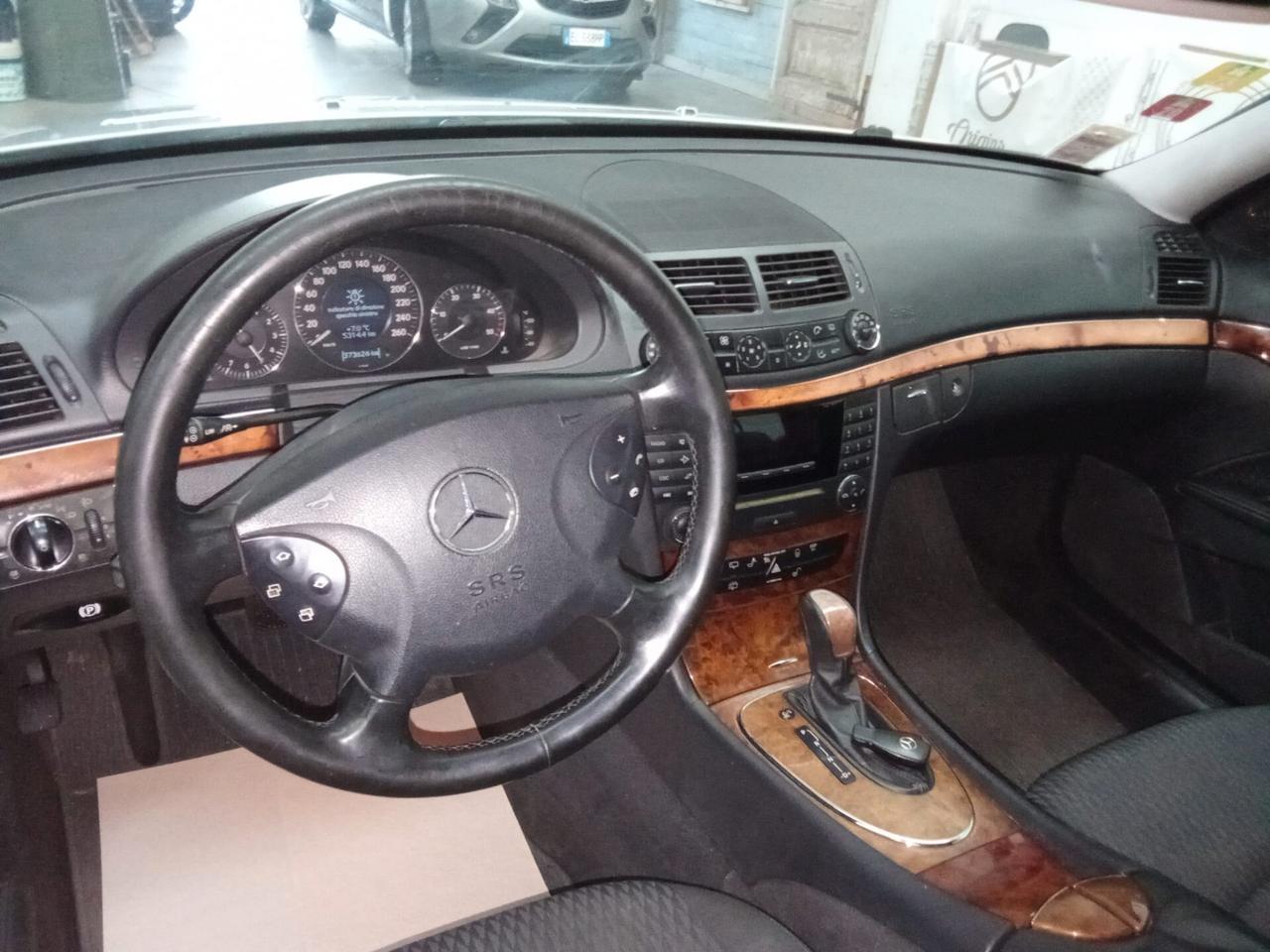 Mercedes-benz E 280 /3.2 CDI/130KW /S.W. Avantgarde