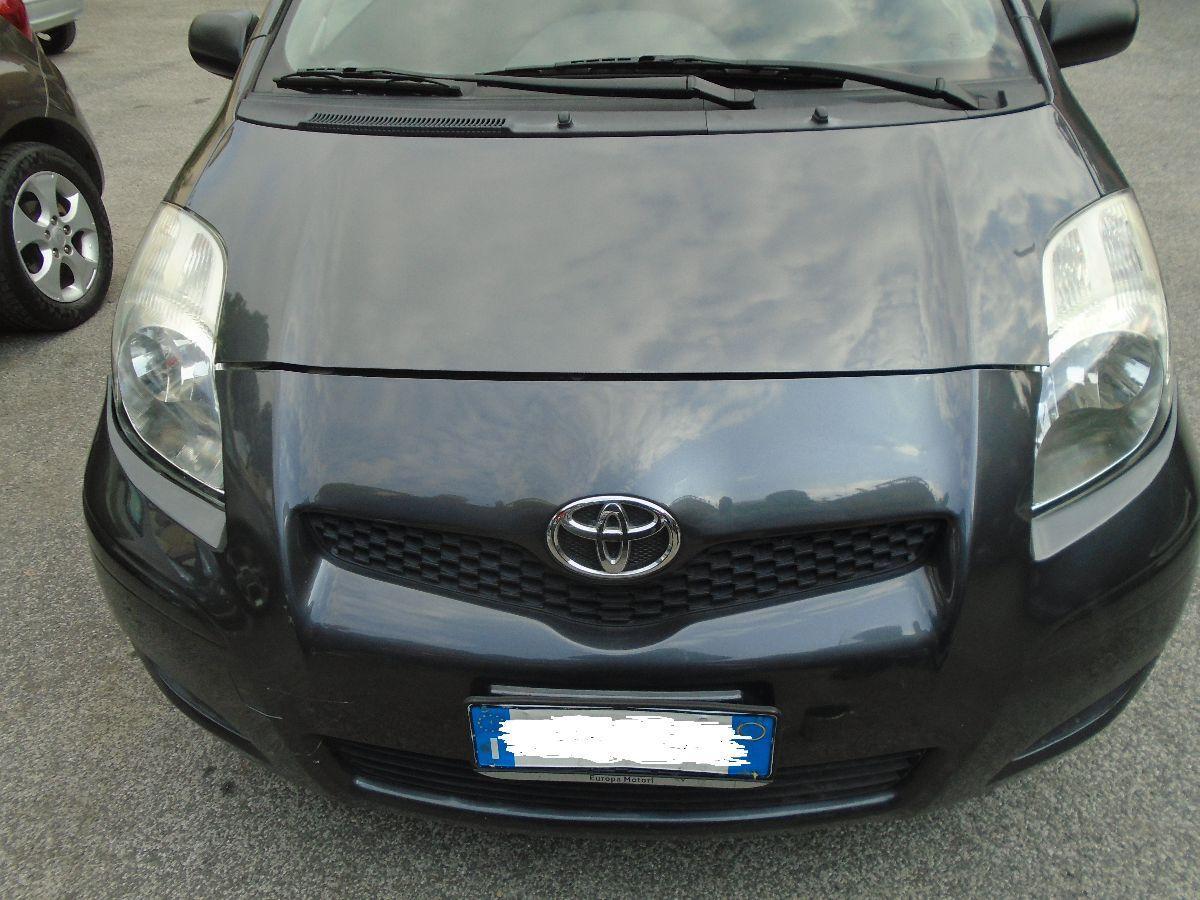 Yaris '2011 BENZ EURO 5B OK NEOPATENTATI