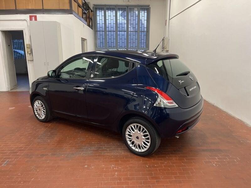 Lancia Ypsilon 1.2 69 CV 5 porte GPL Ecochic Gold