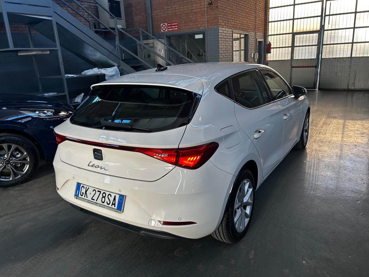 Seat Leon 2.0 TDI Business berlina neopatentati