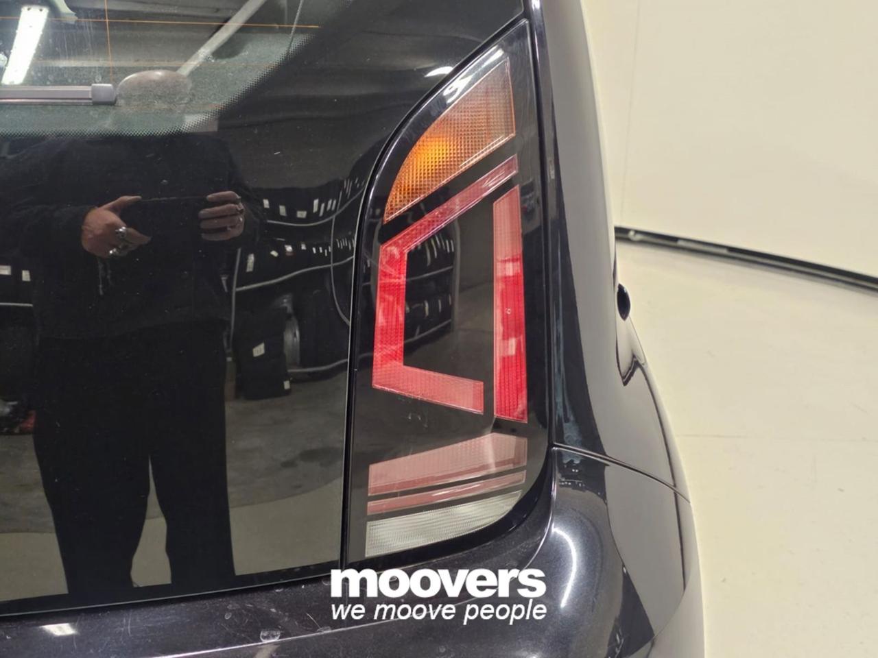 VOLKSWAGEN 1.0 5p. move up! BlueMotion Technology