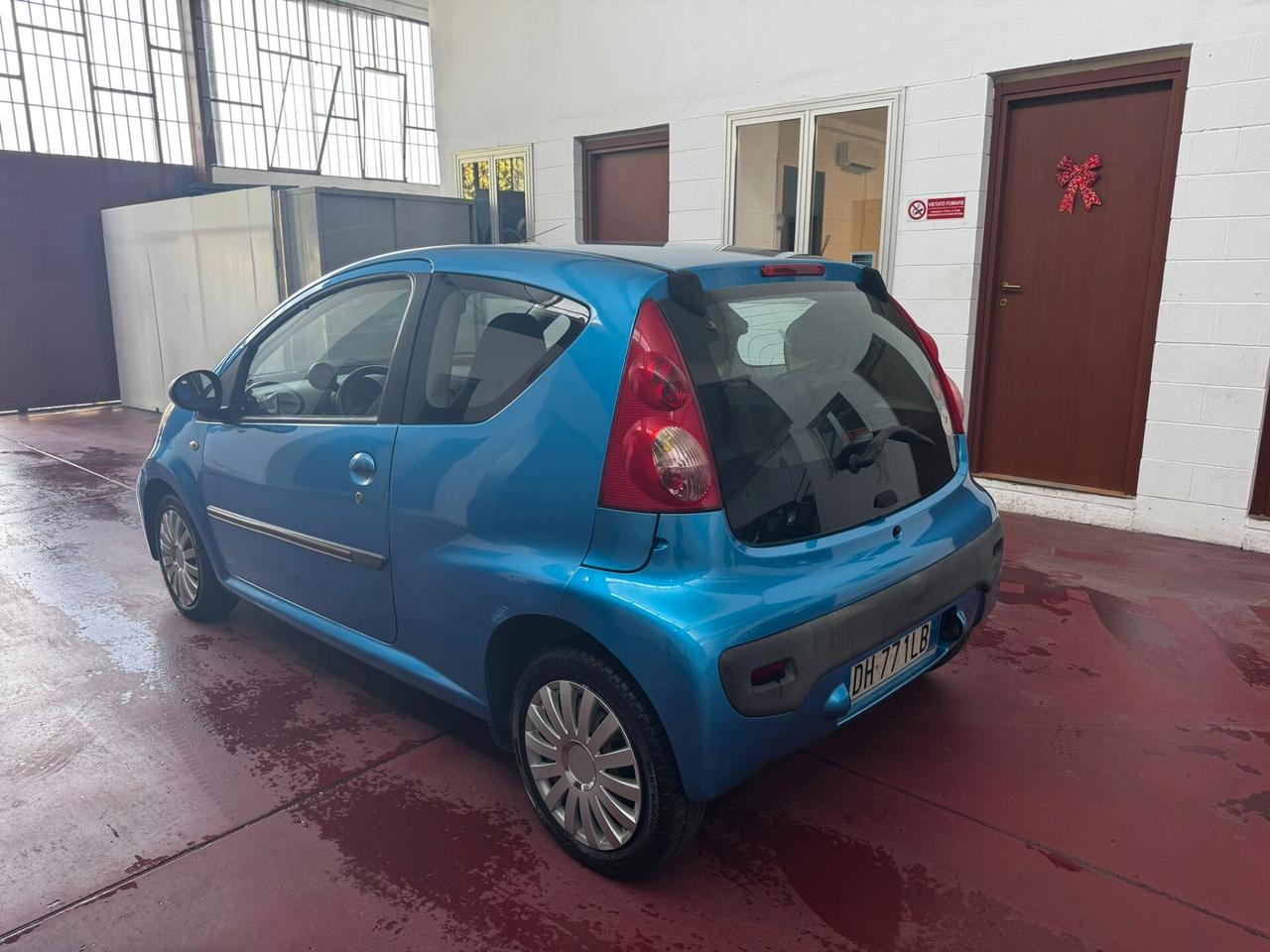 Peugeot 107 1.0 68CV 3p. Desir