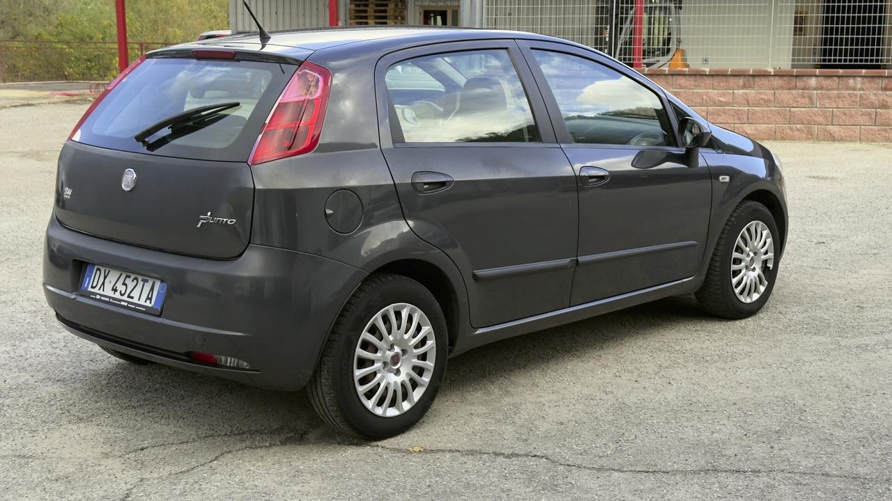 Fiat Grande Punto 1.3 MJT 90 CV 5 porte Dynamic