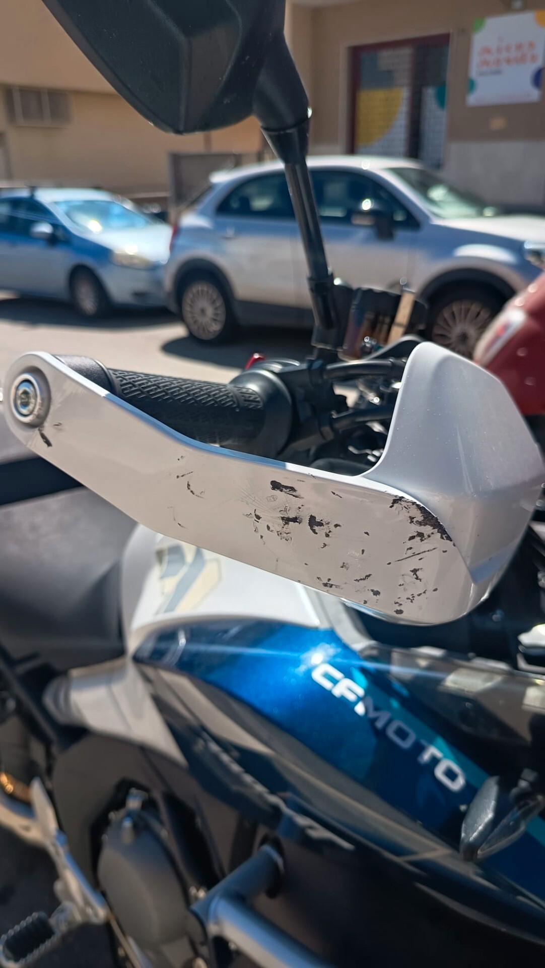 Cf Moto 700MT
