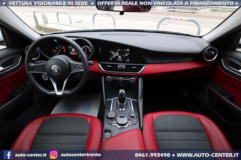Alfa Romeo Giulia 2.2 Turbo Diesel AT8 160CV Super