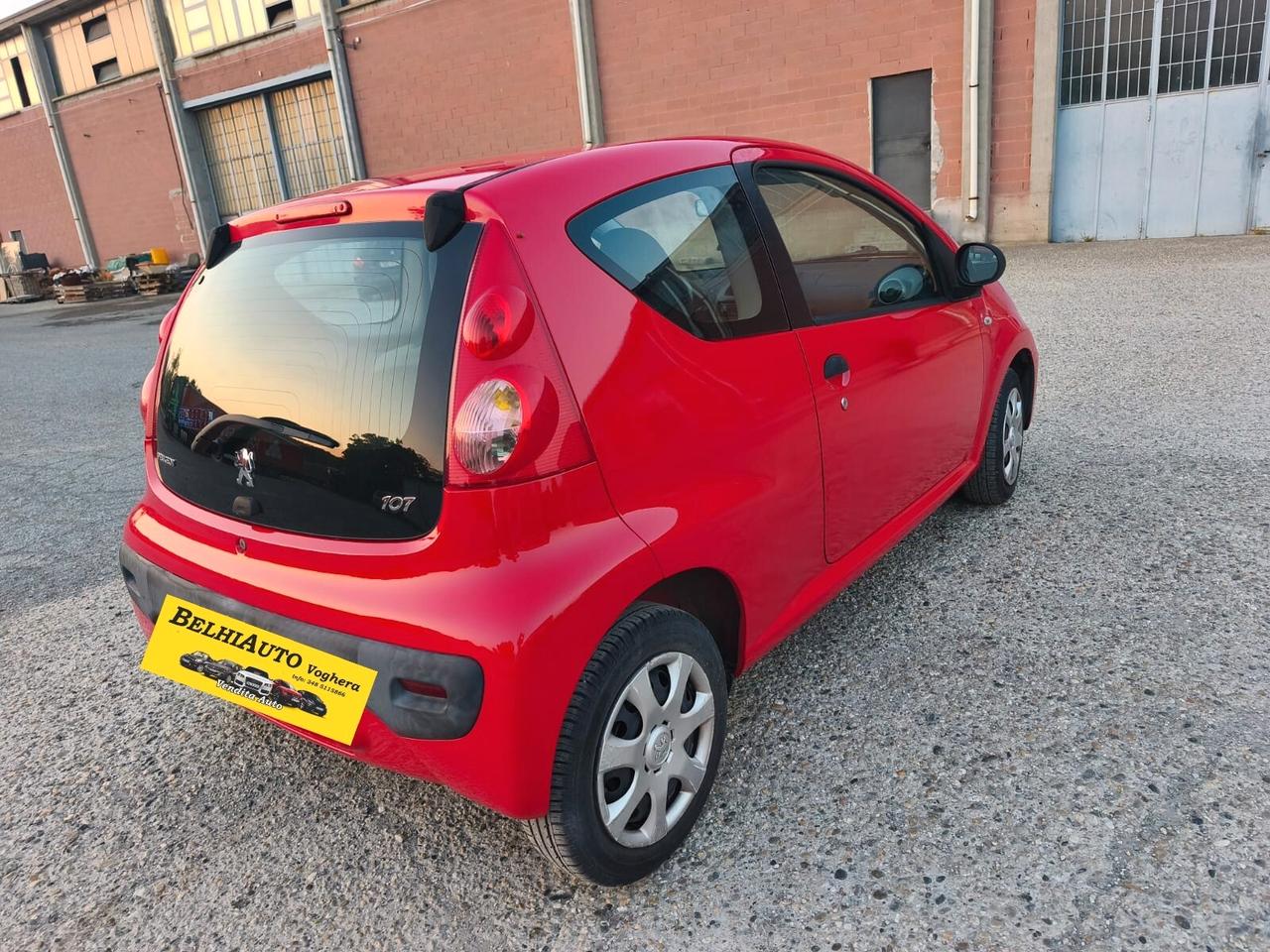 Peugeot 107 2009----1.0 Benzina Neopatentati