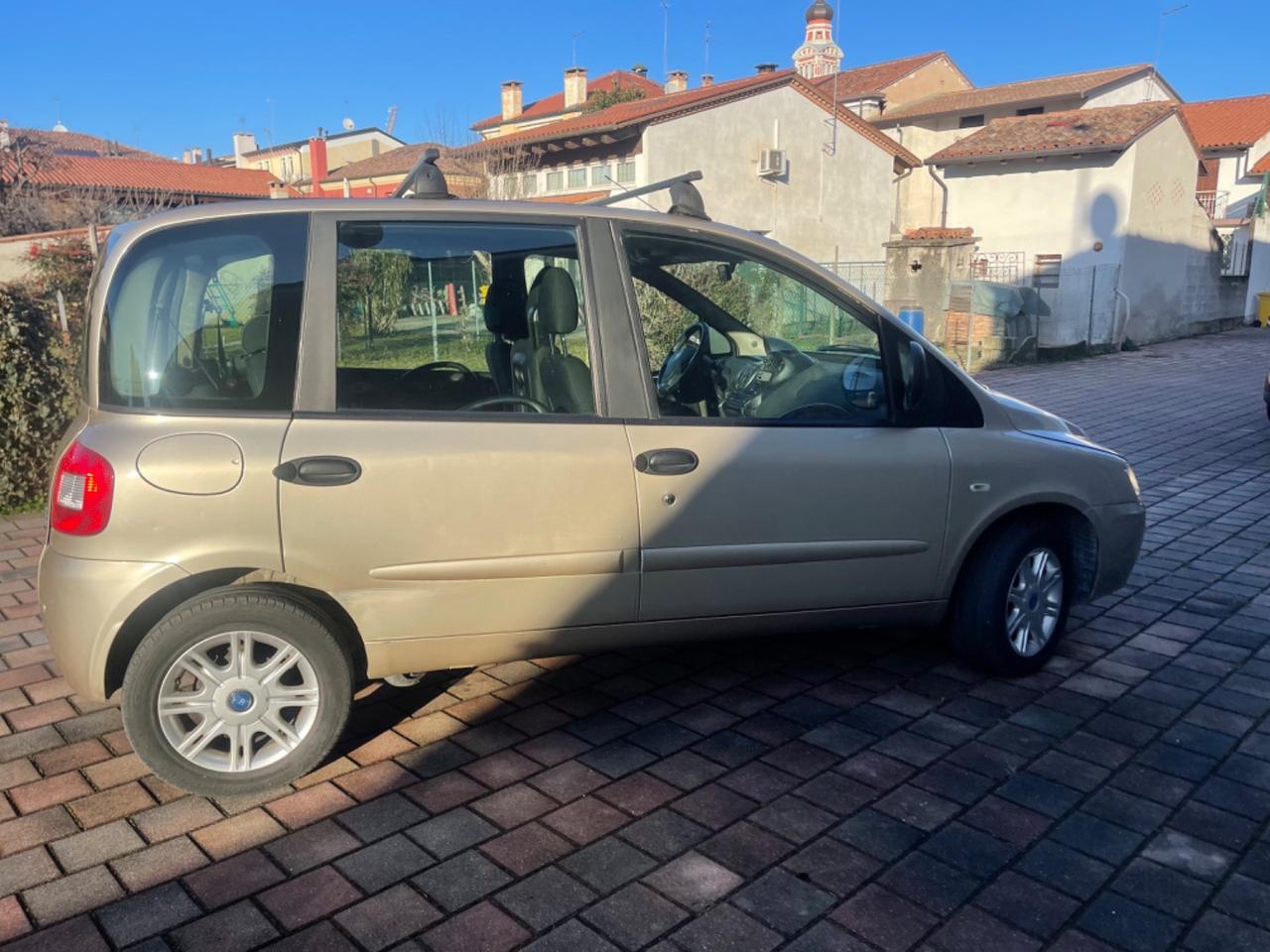 Fiat Multipla 1.6 16V Natural Power Dynamic