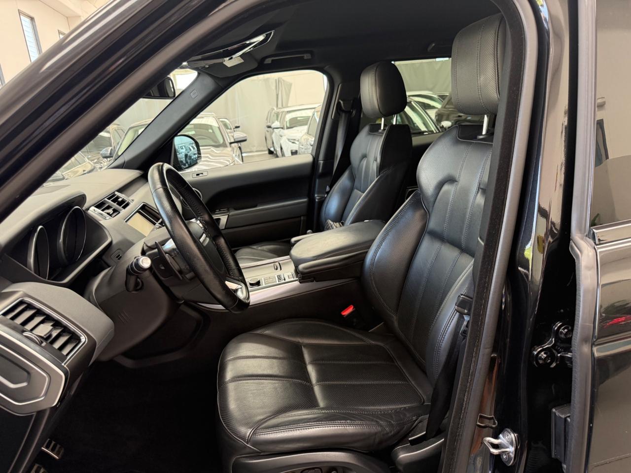 Land Rover Range Rover Sport 3.0 TDV6 HSE Dynamic