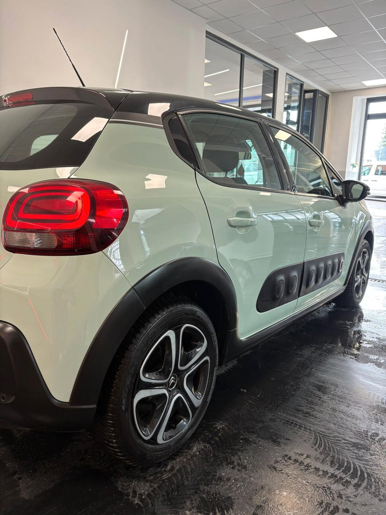 Citroen C3 PureTech 82 Shine