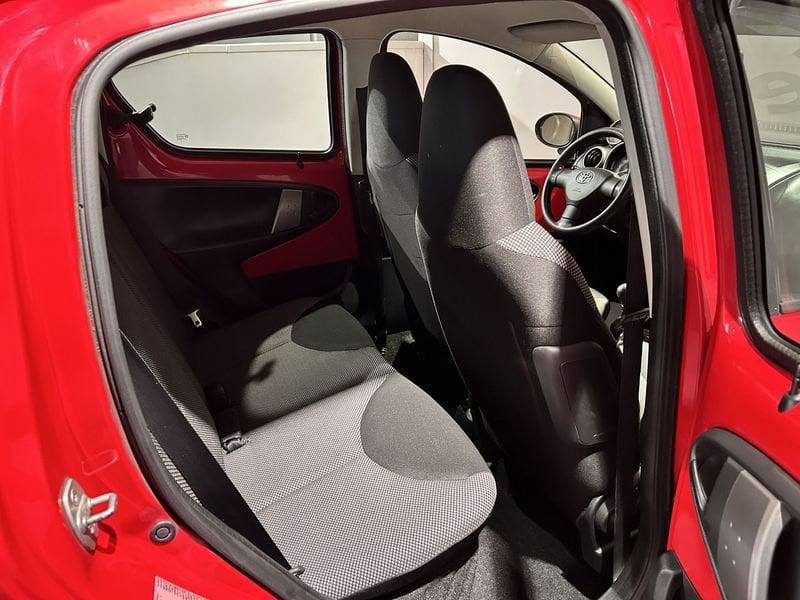 Toyota Aygo Aygo 1.0 12V VVT-i 5 porte Lounge Connect