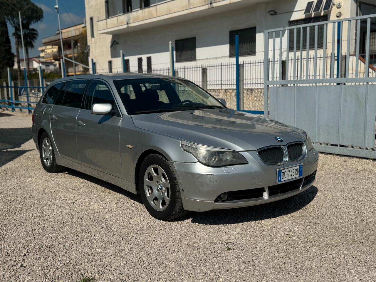 Bmw 520 520d Touring SW 1 prop. km certificati in fattura 2006 pari al nuovo